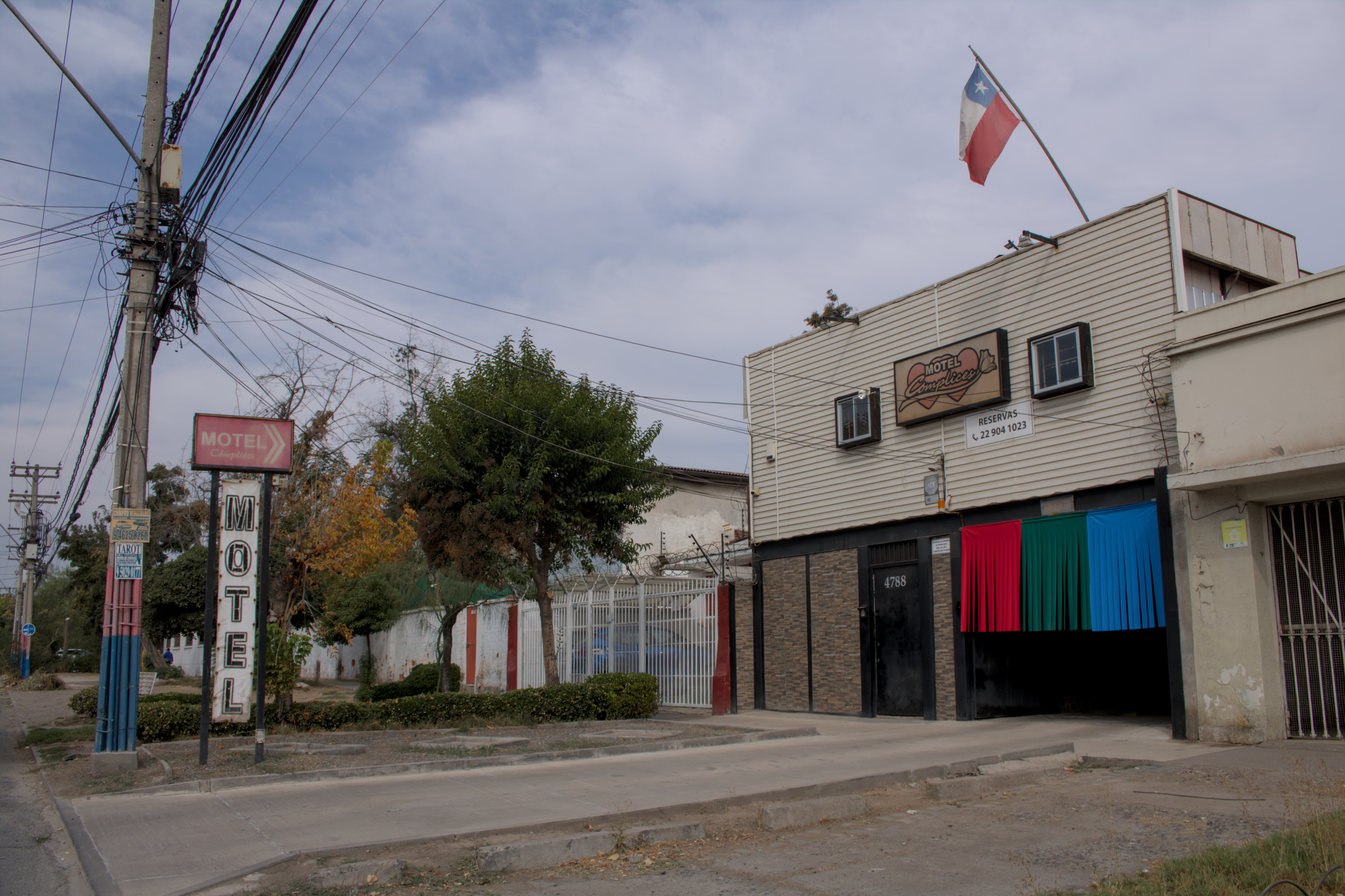 Fachada del motel
